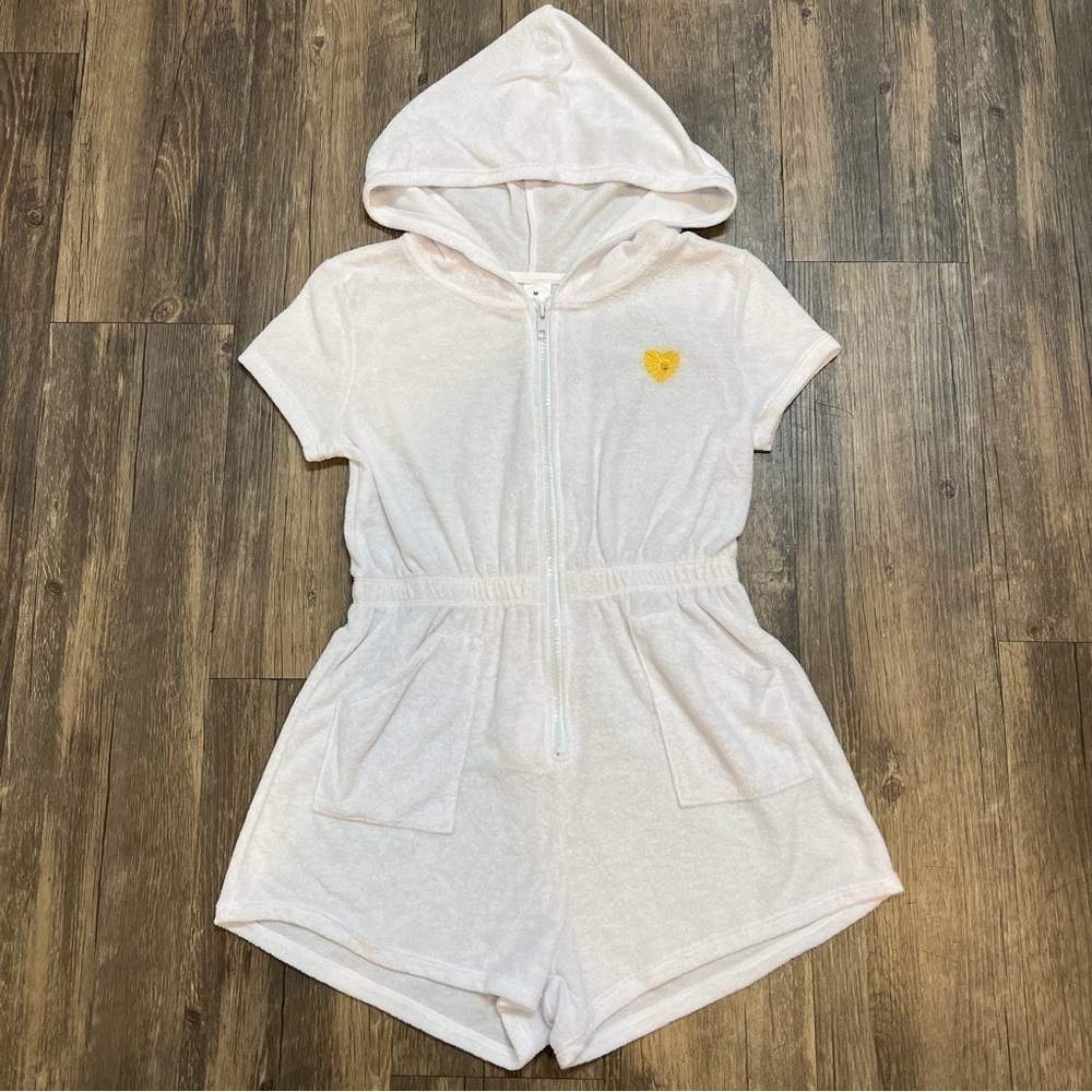 Girls White Romper With Front Zipper Cinched Waist Size M